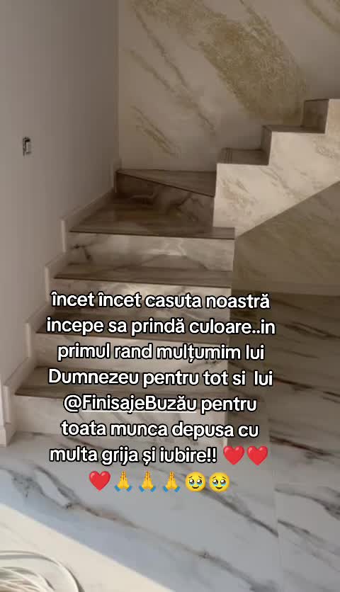 @Mari Marina