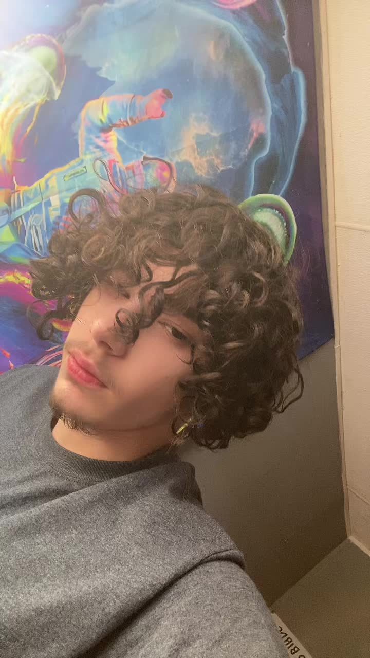 @akaa_sixteen