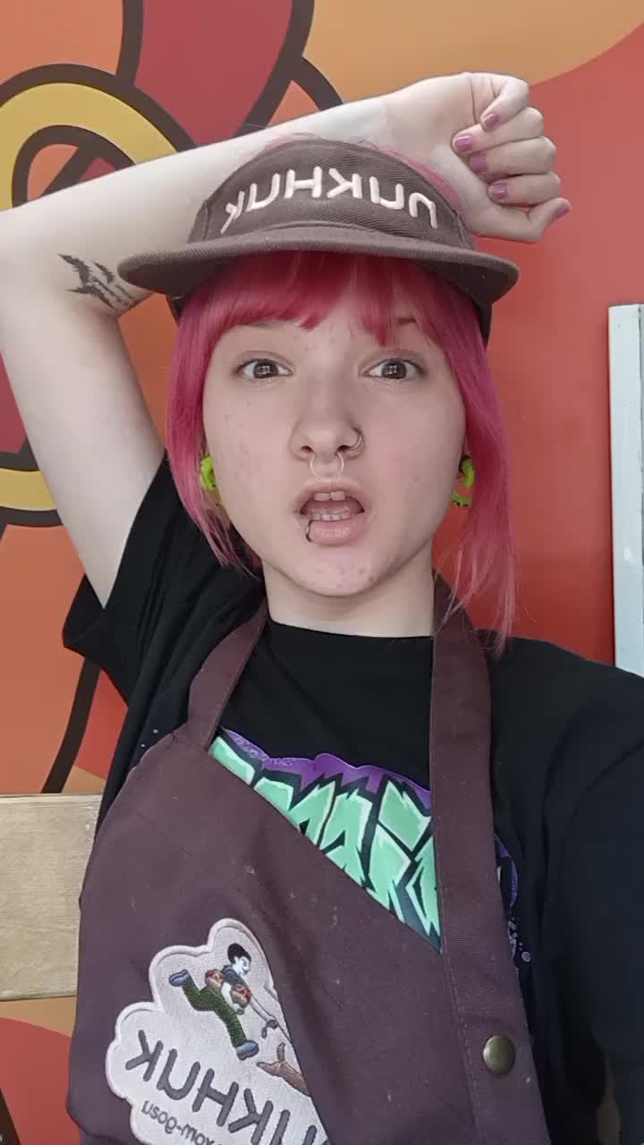 @крапива