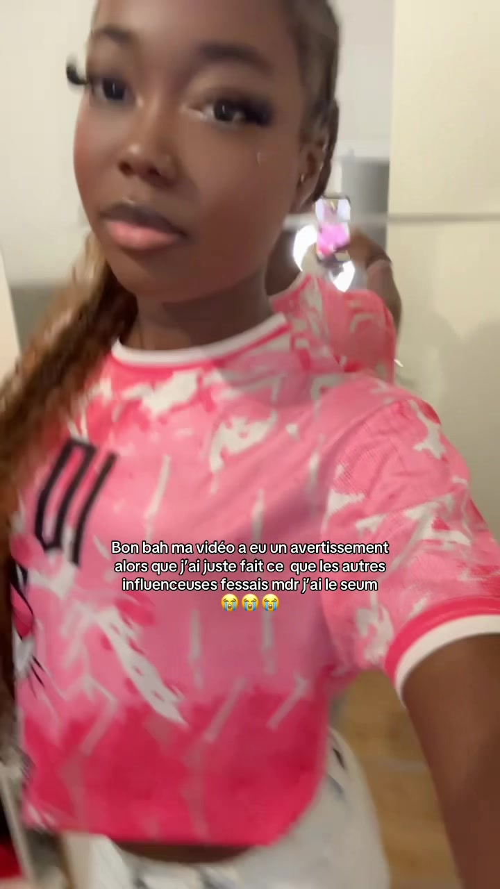 @✞ oןꓨ ᥫ᭡🇹🇬