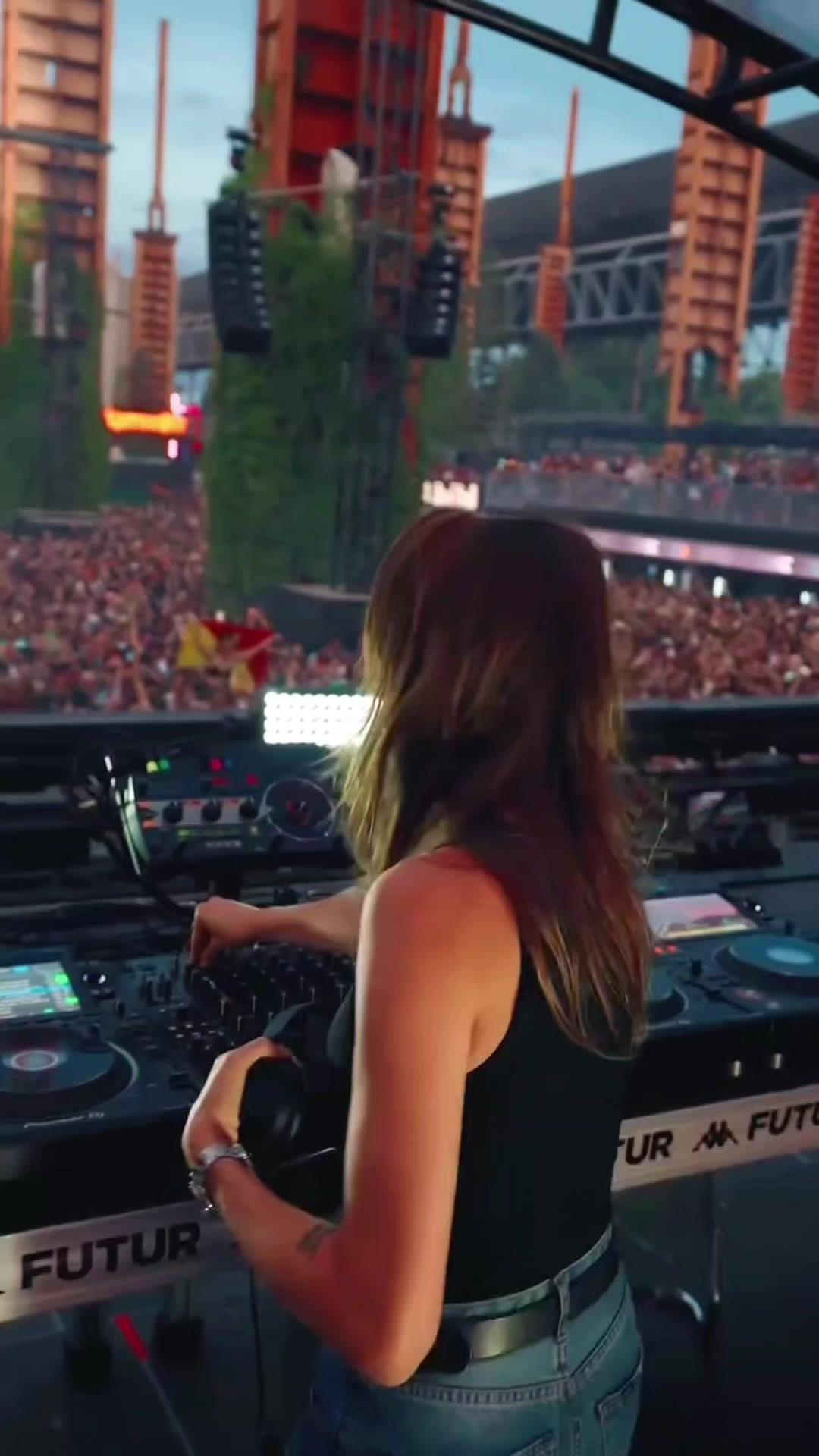 @RaveCircuit