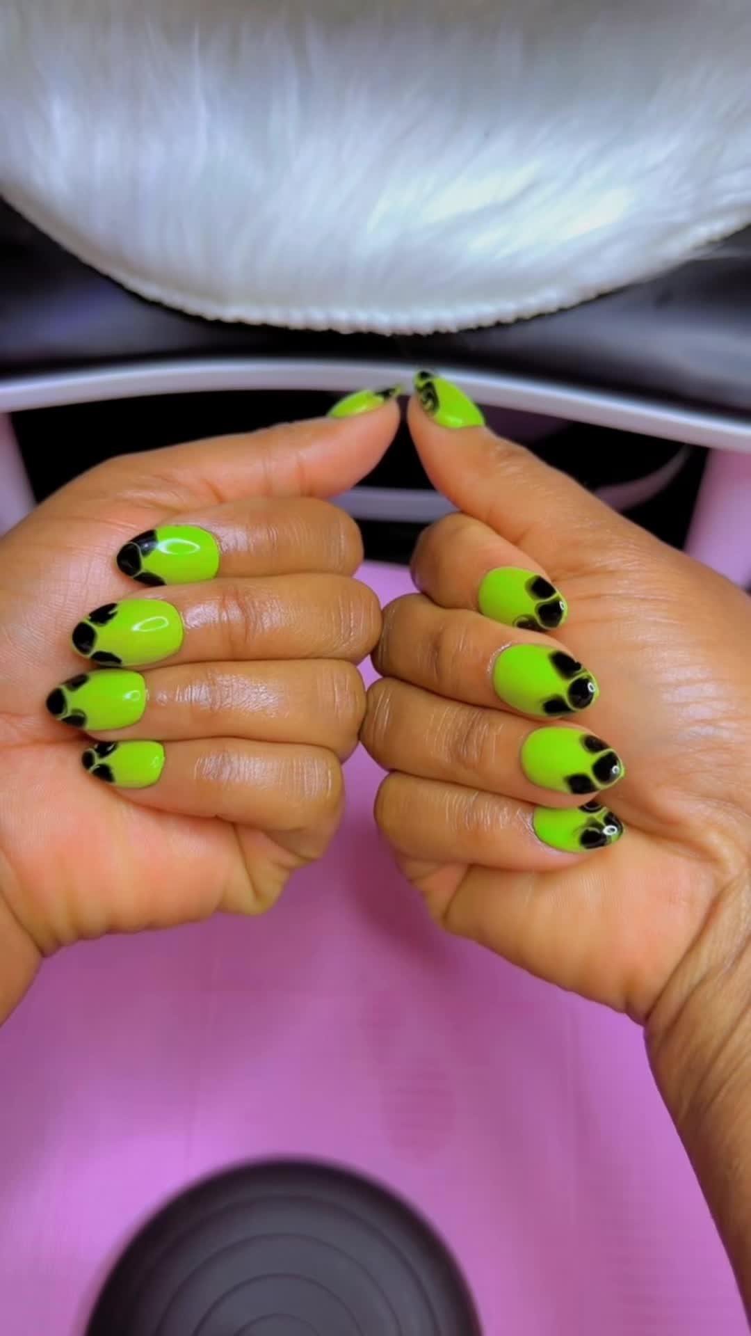 @NailedByLormy💅