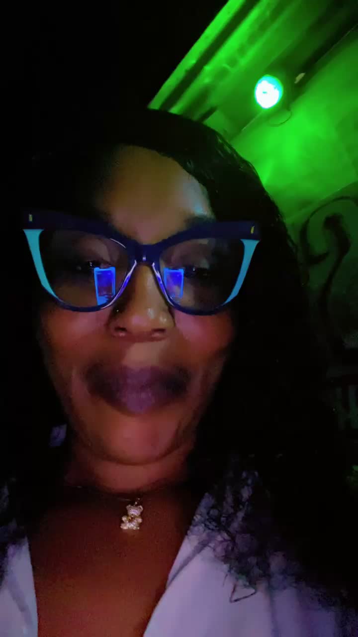 @thick_lipsjay