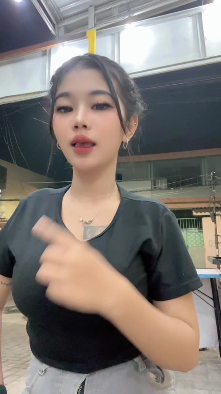 @jliaaa