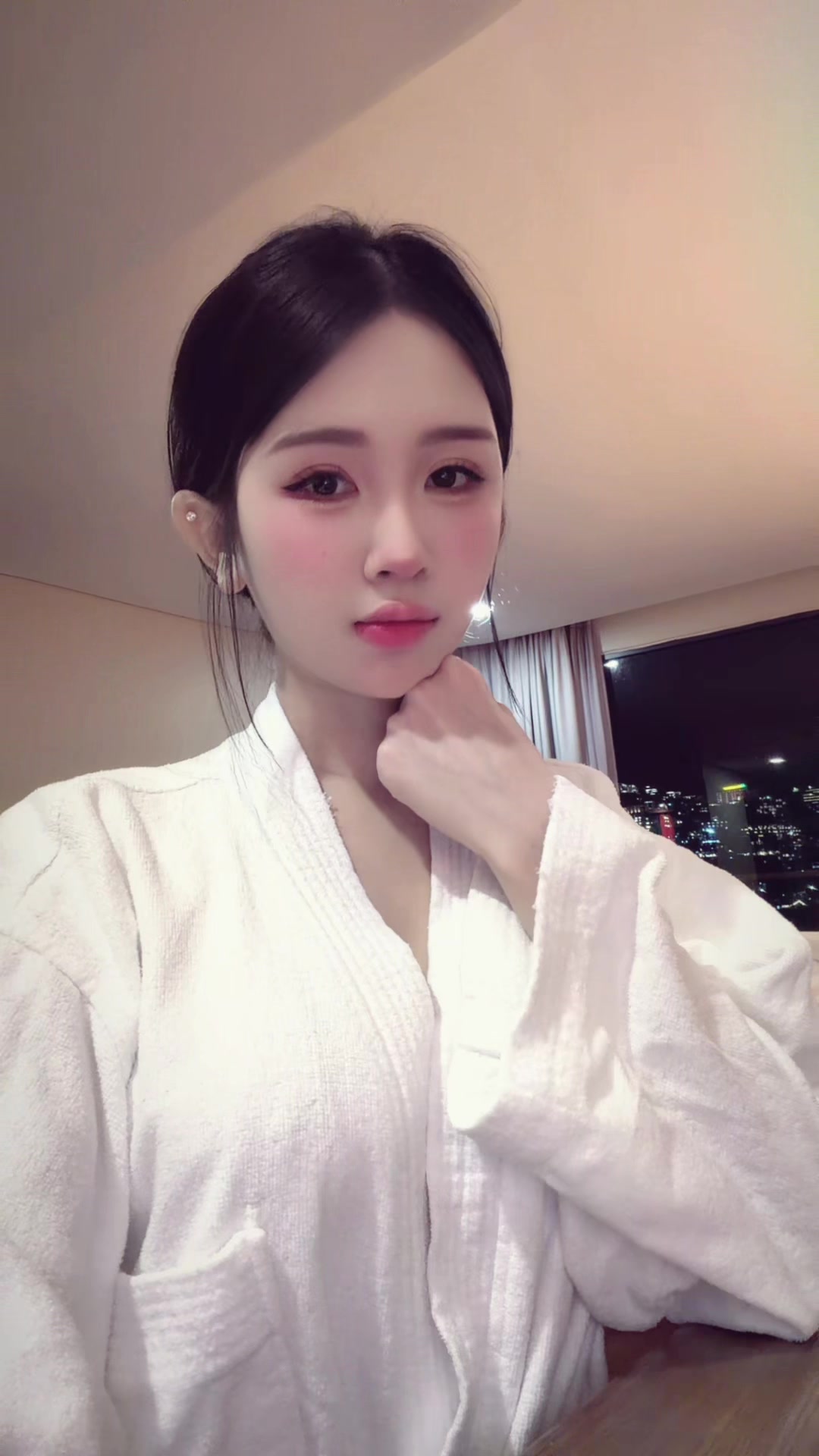 @Diệu Bé Beauty