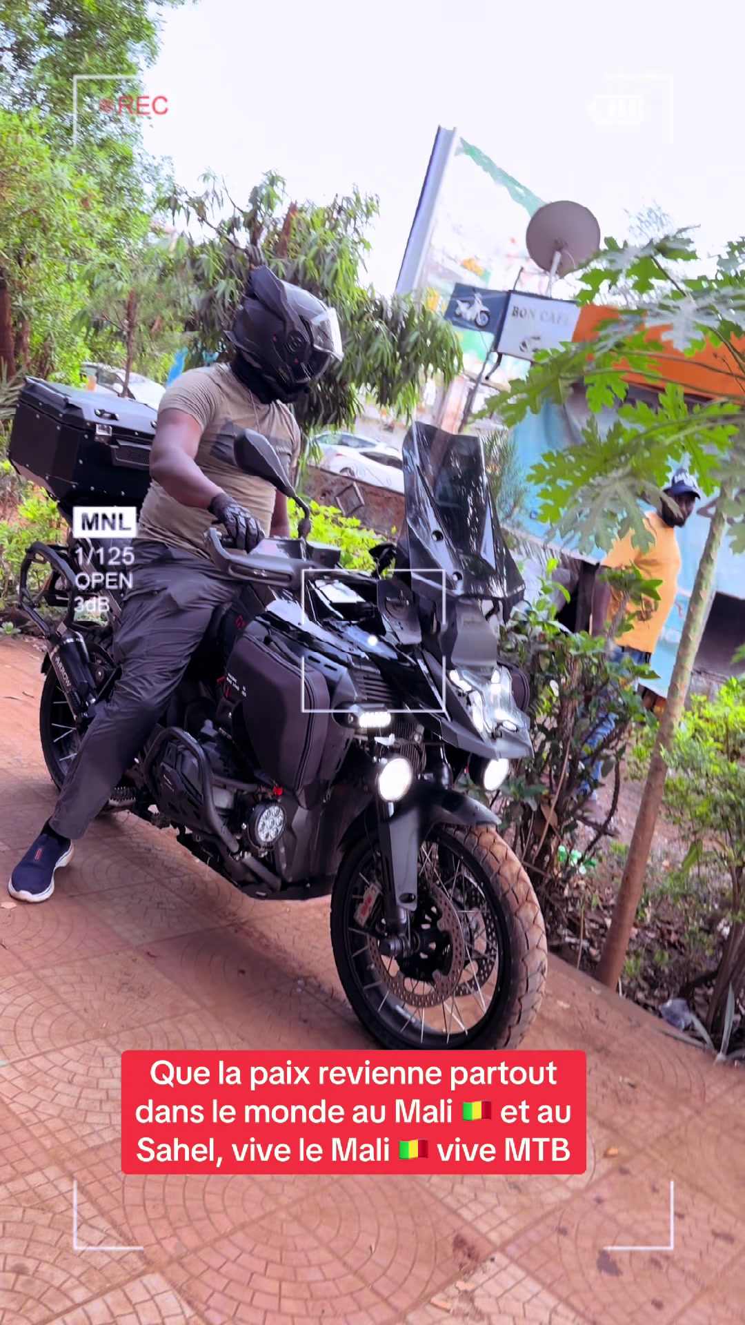 @Olivier le Motard