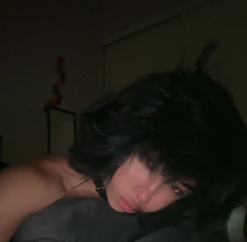 @yummyknivez