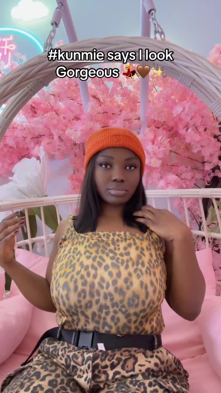 @QUEENFIRST🤍🦋