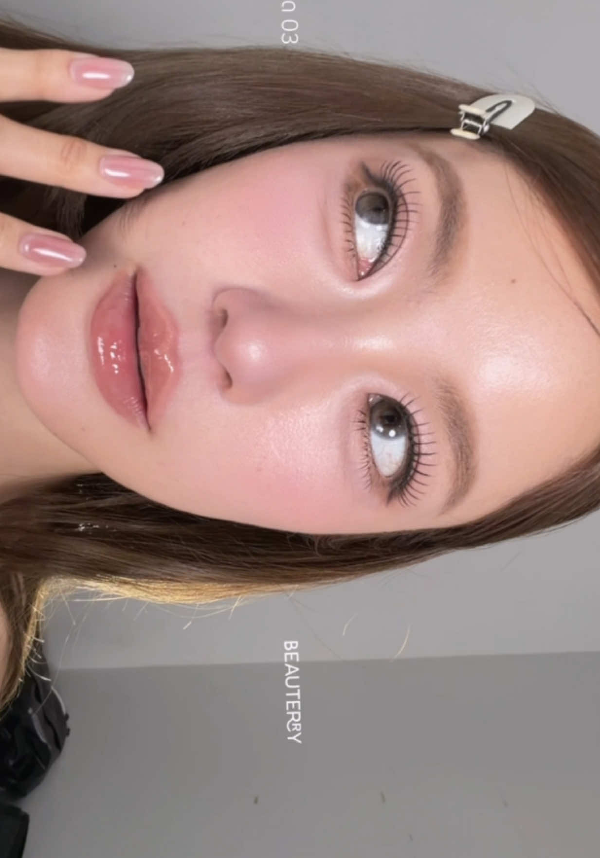 @Homeless_Makeupb