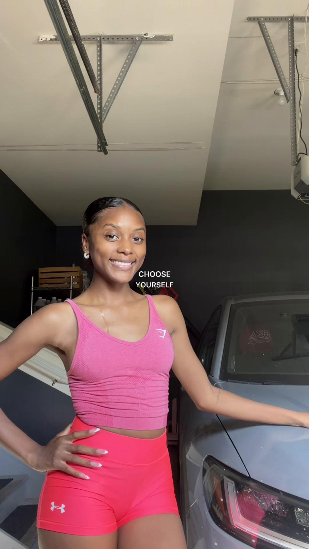 @popsofmaia