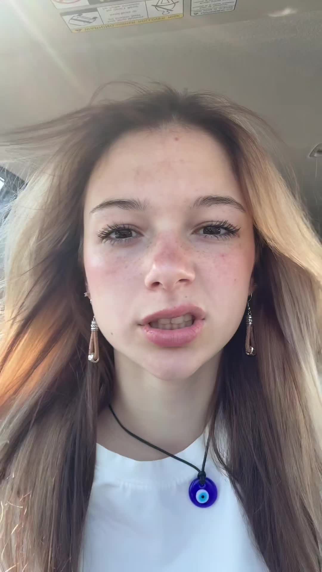 @kayspamz