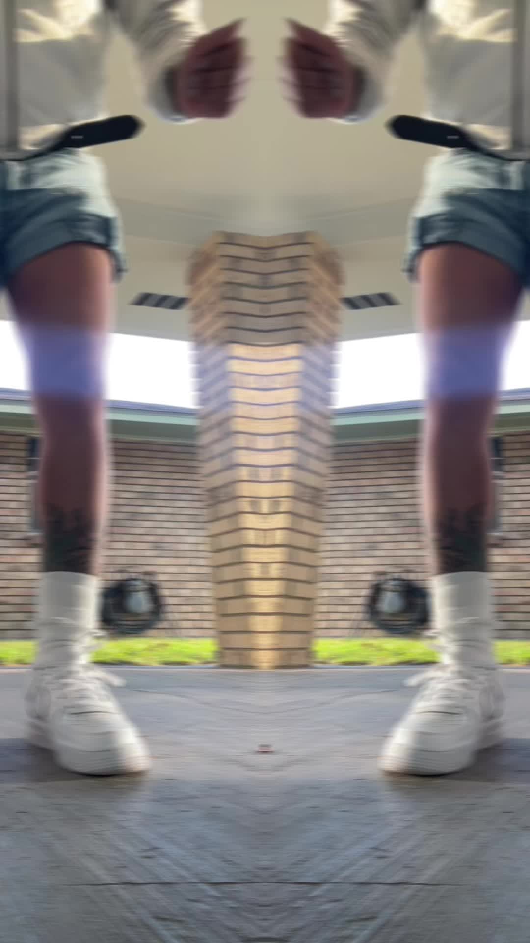 @MukkieLeee