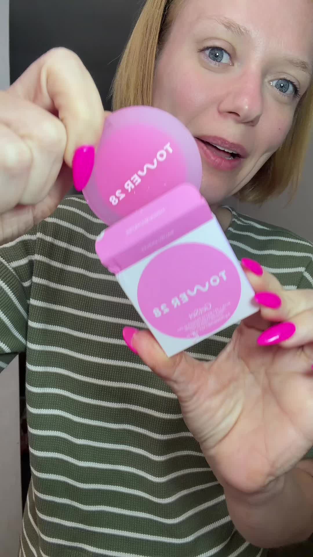 @Debbie 🐝