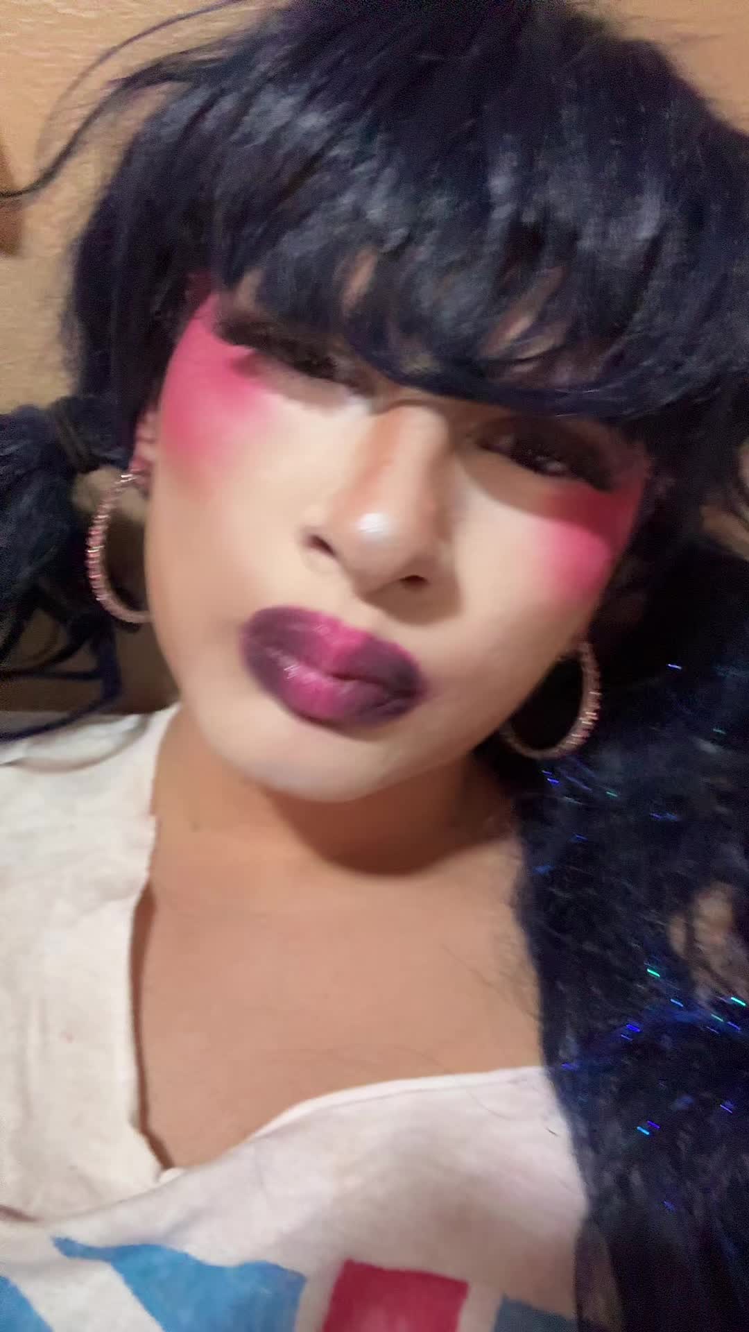 @sylvia_dotcom