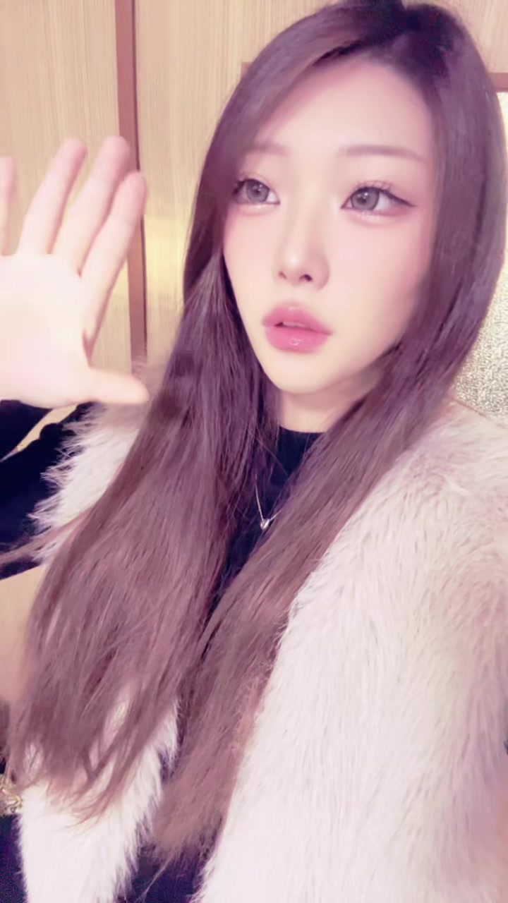 @ユウナ
