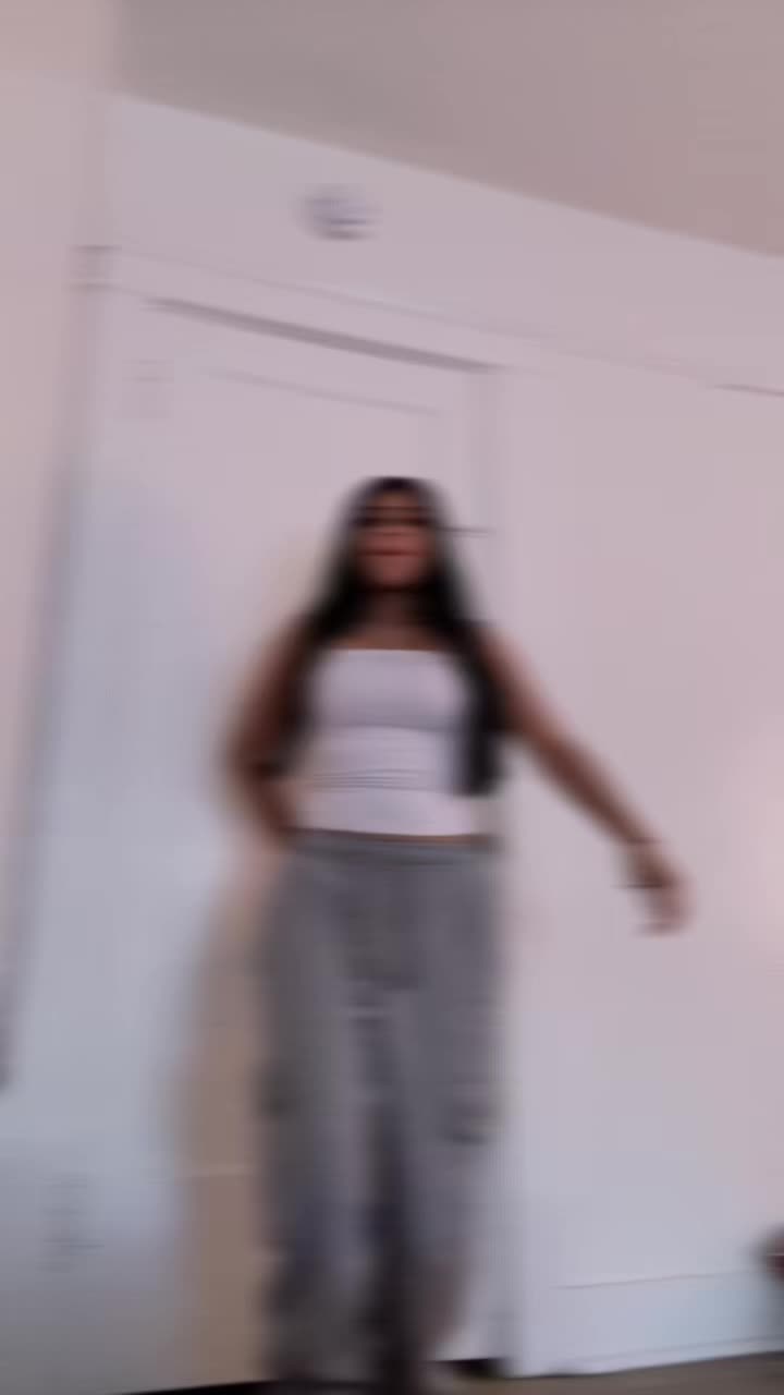 @ᥫ᭡