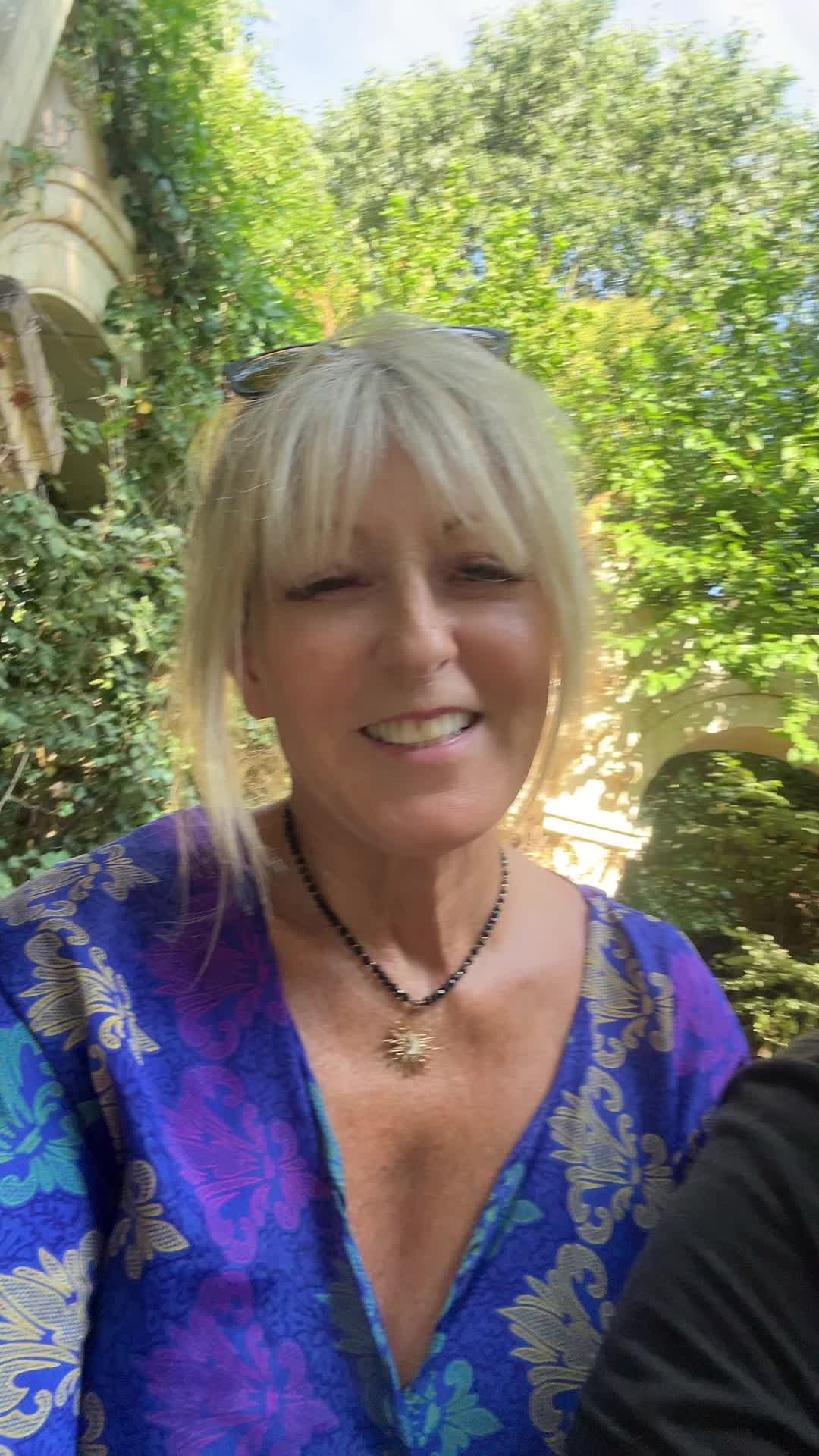 @Sandrine 85🦋💫❤️🏳️&zwj;🌈