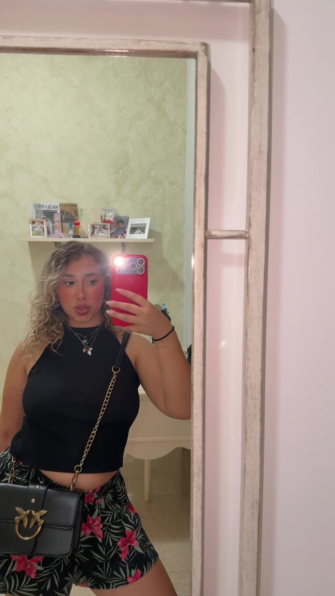 @Reb✨