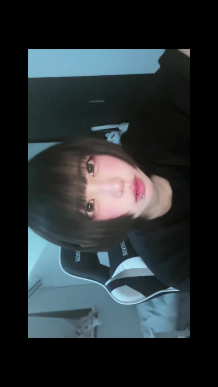 @りる