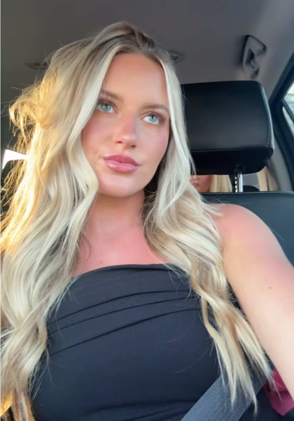 @tristalayne