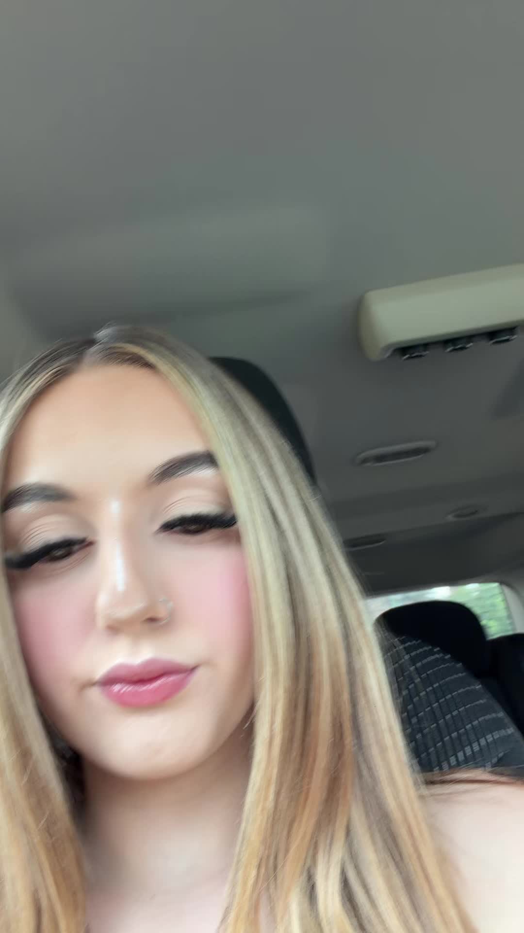 @💟