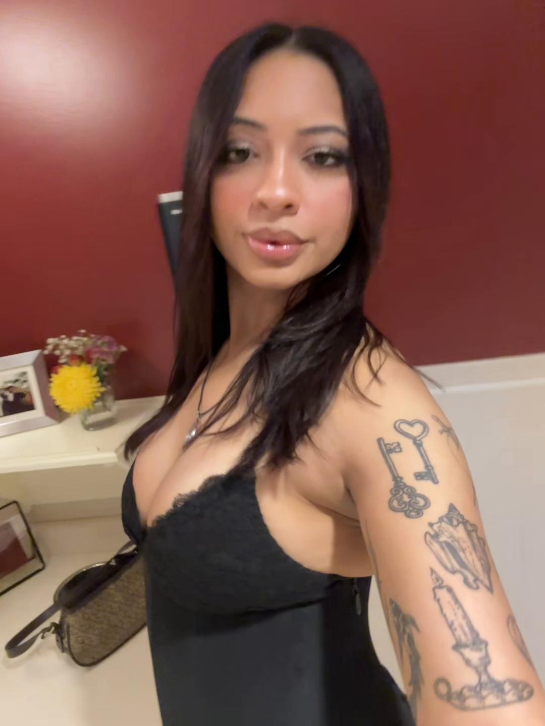 @Lauren <3