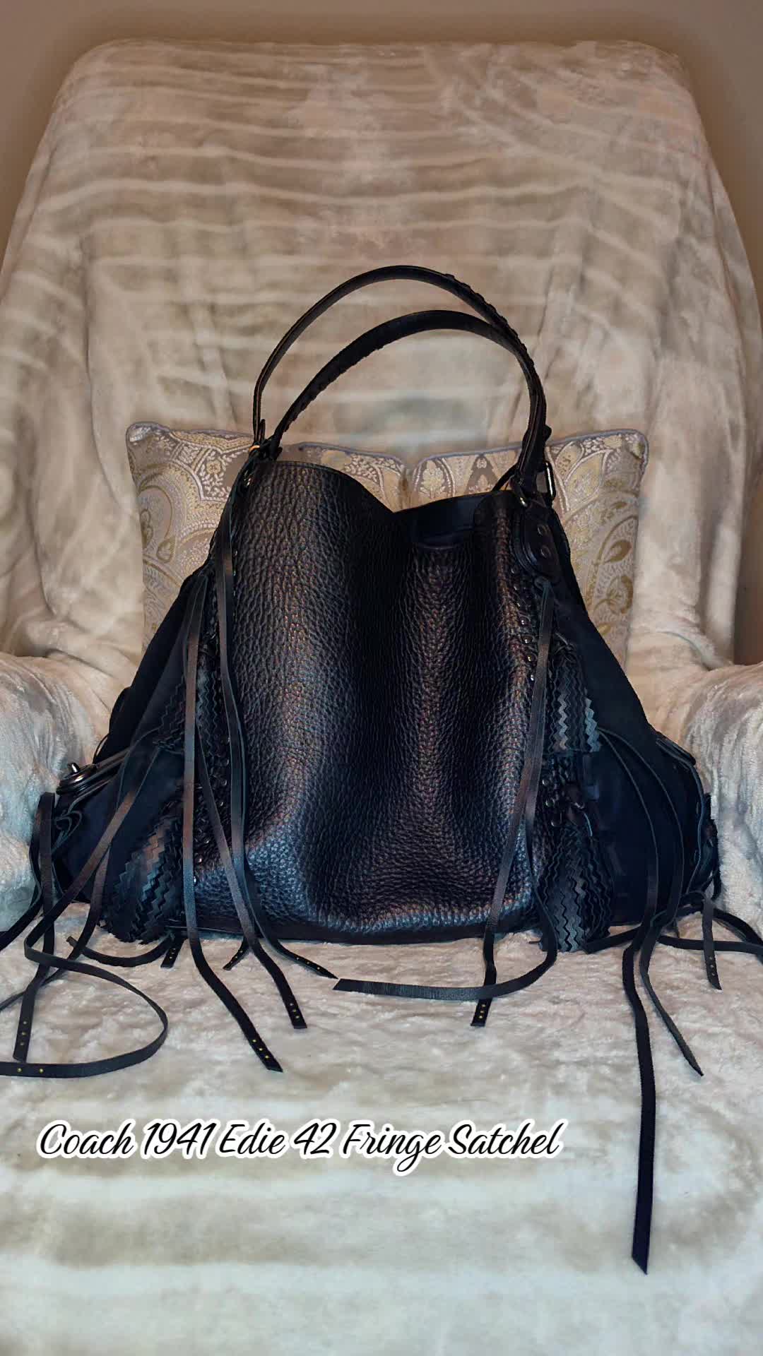 @CoolGirlCarry