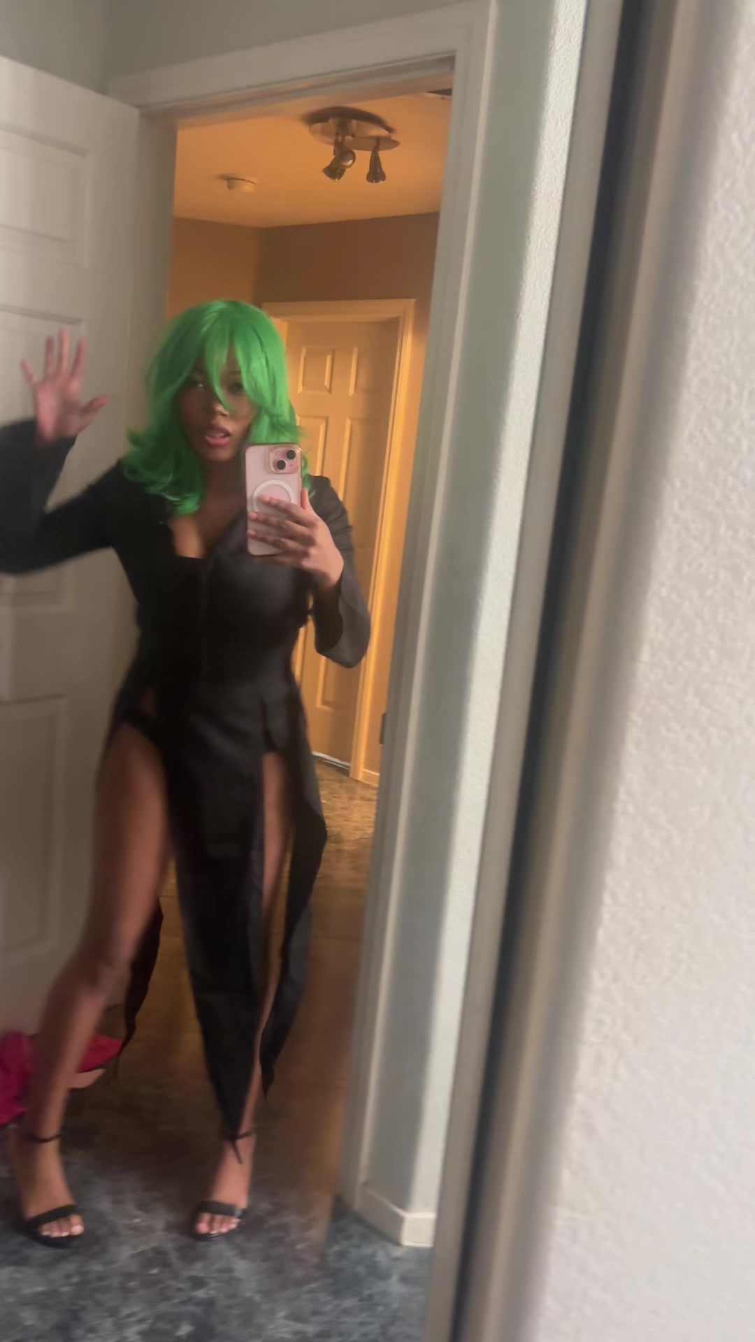 @🐇