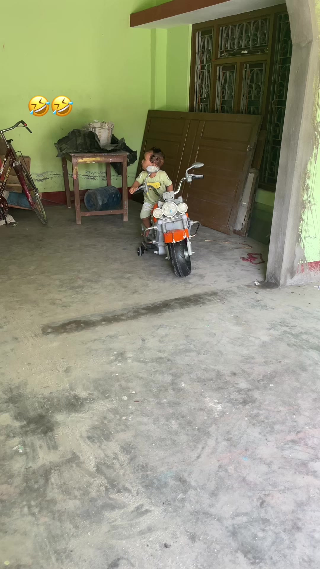 @Ayushu🤪