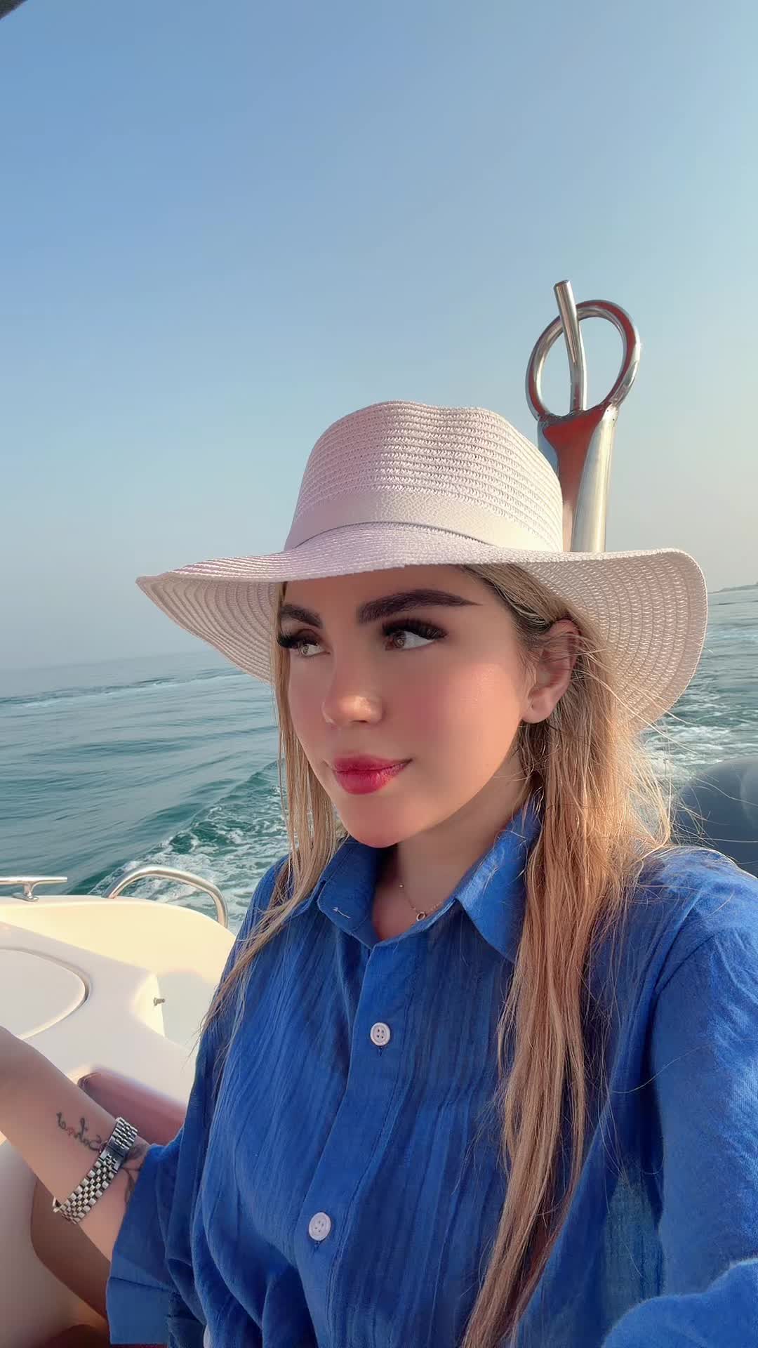 @saharhoseini