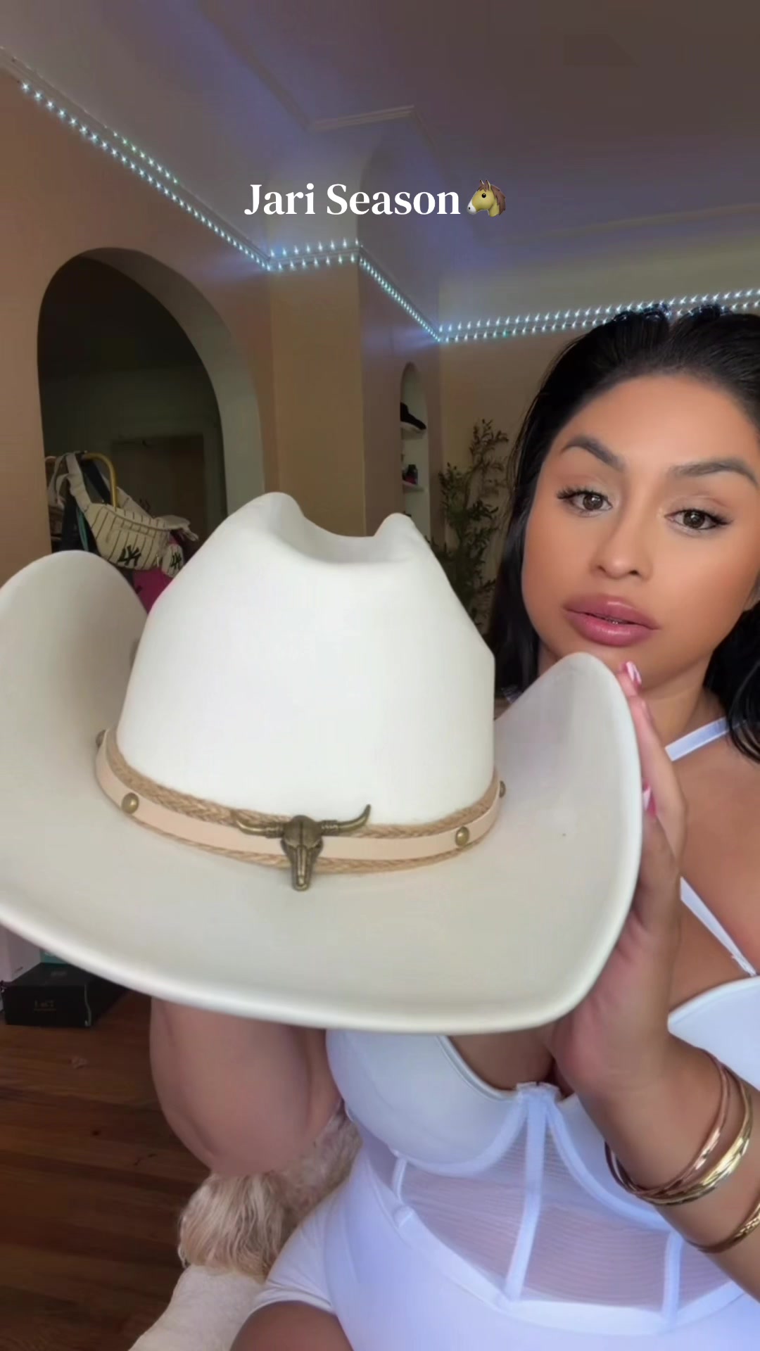 @Isabel J Lopez 🦋