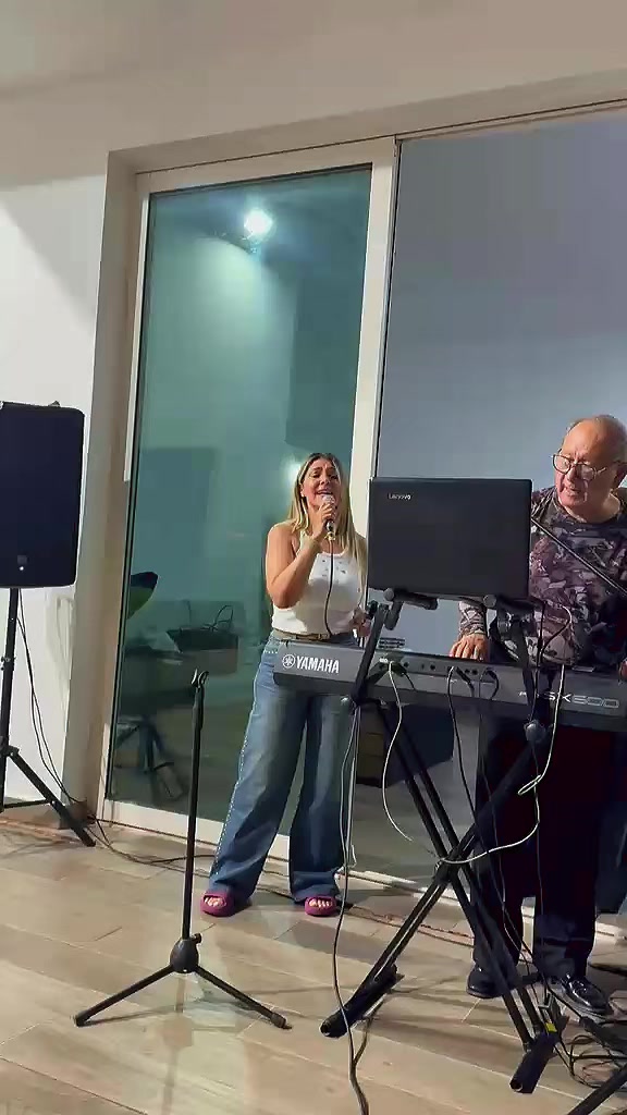 @Dra Cecy Treviño