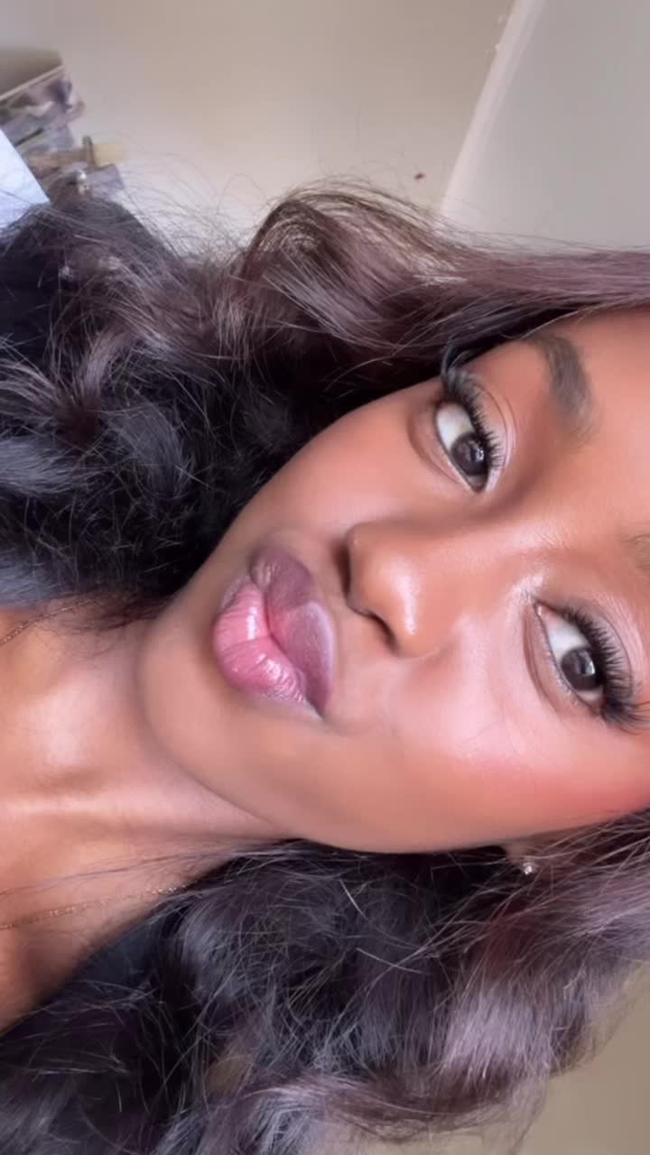 @T💋