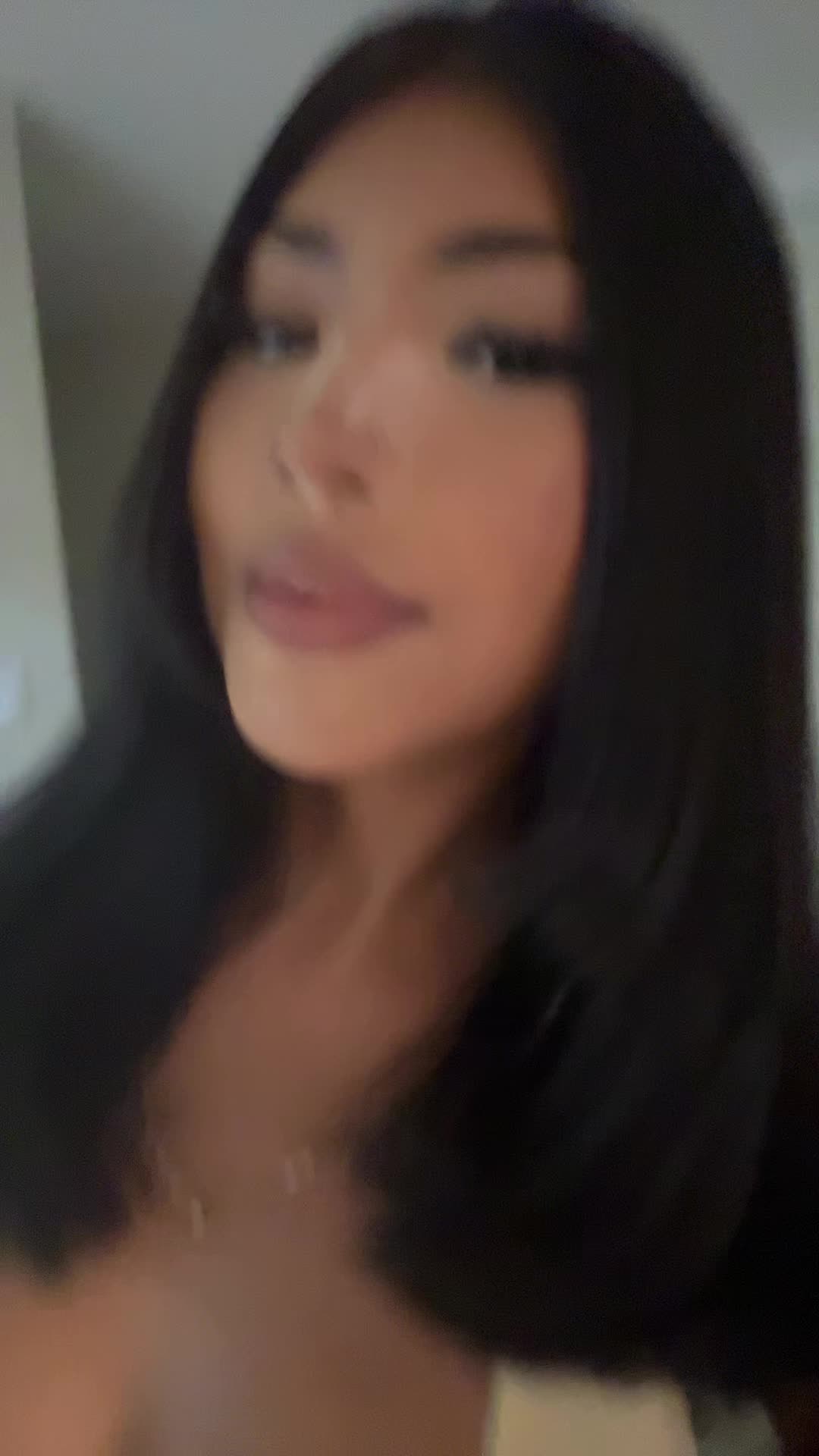 @y