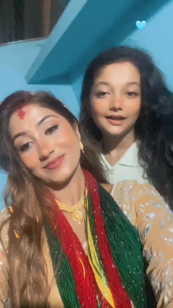 @Sristi🧿🩵