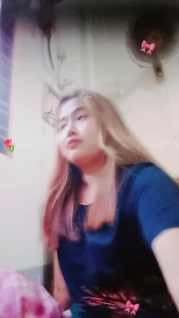 @💛Thwal Thwal Hnin💛