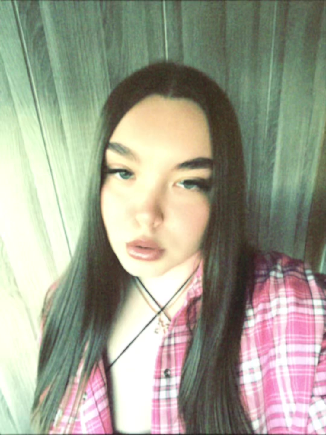 @viks_lips