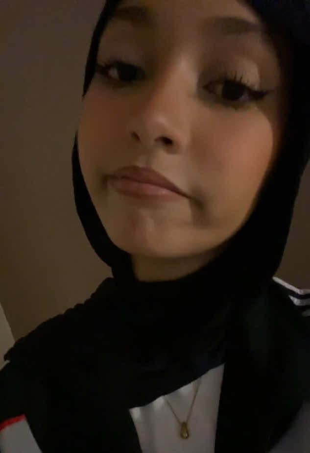 @Esrae