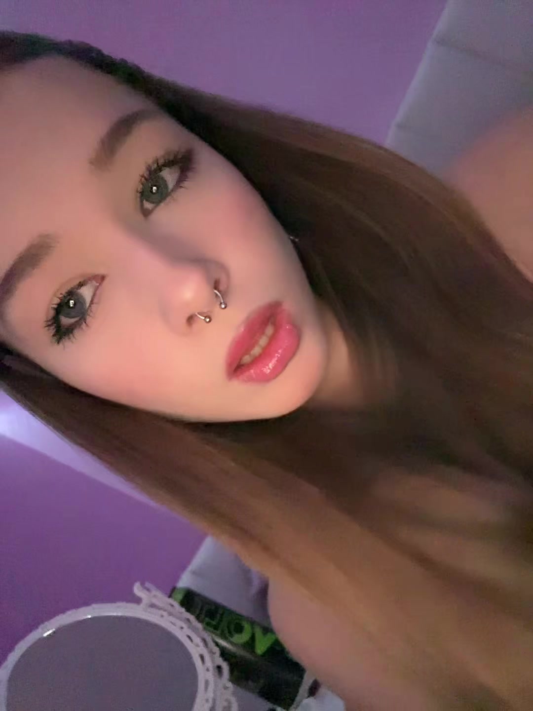 @♱