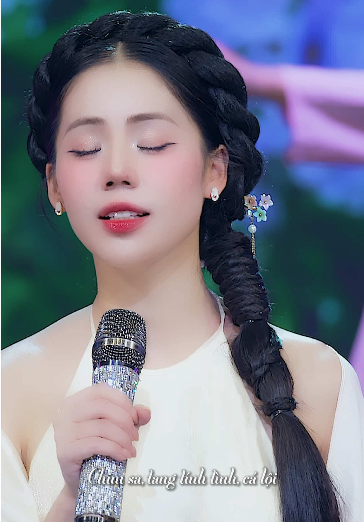 @Nguyễn Hương Ly