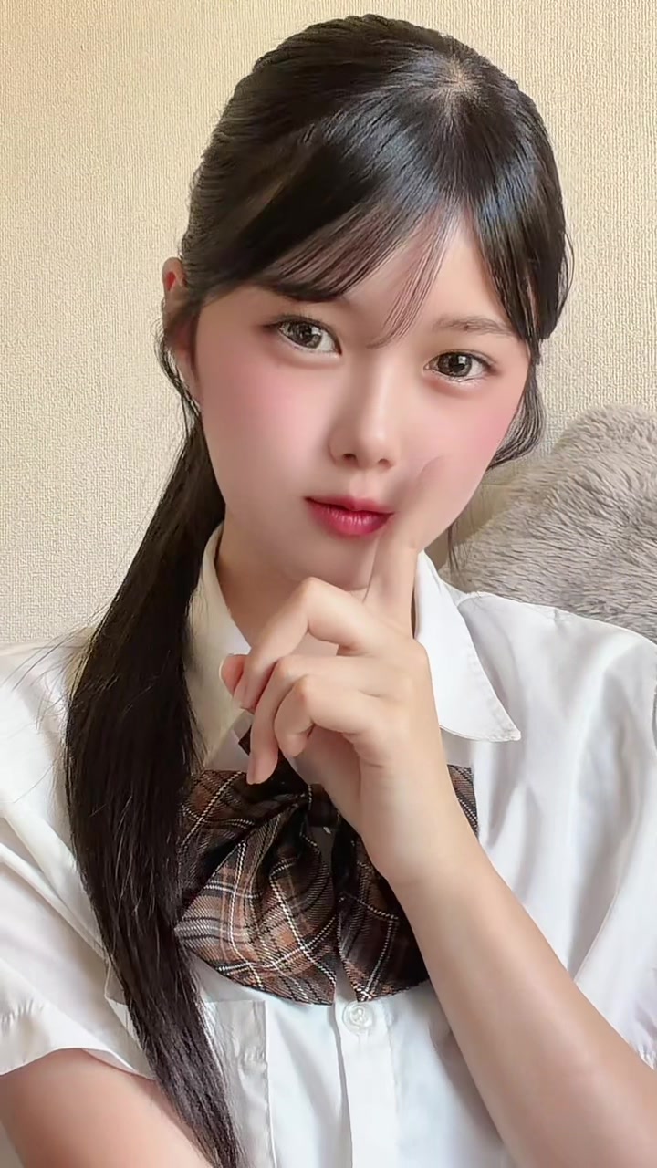@川上莉愛 (かわかみ りあ)
