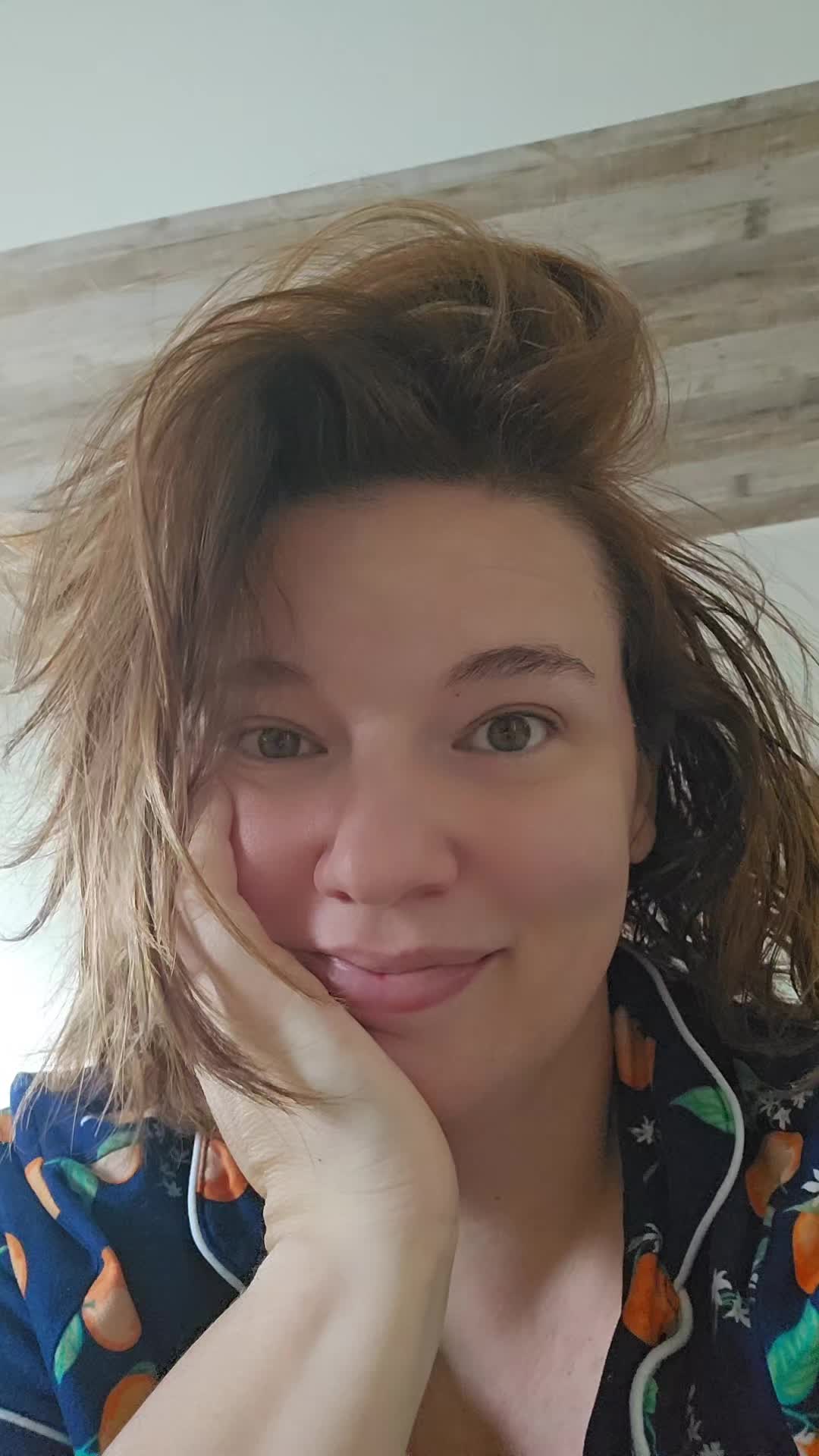 @sammiejbeebe