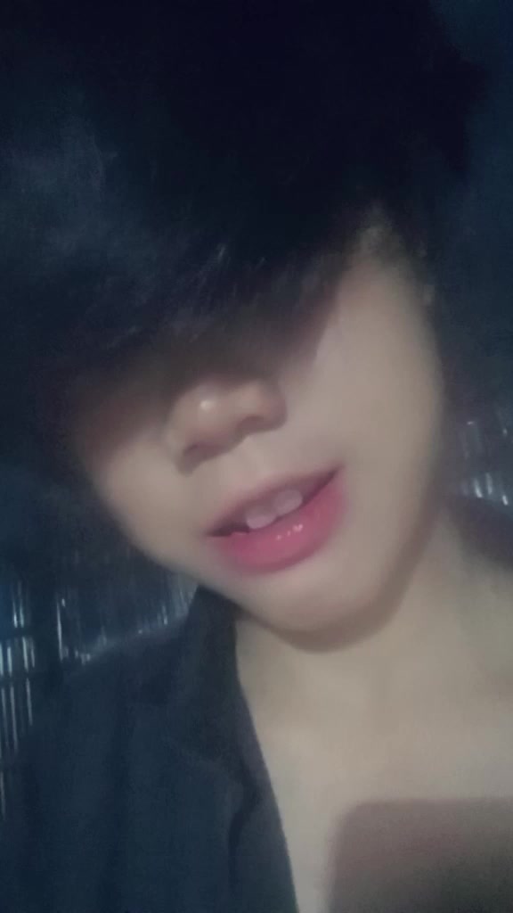 @ក្មេង អត់ល្បី✌️❣️