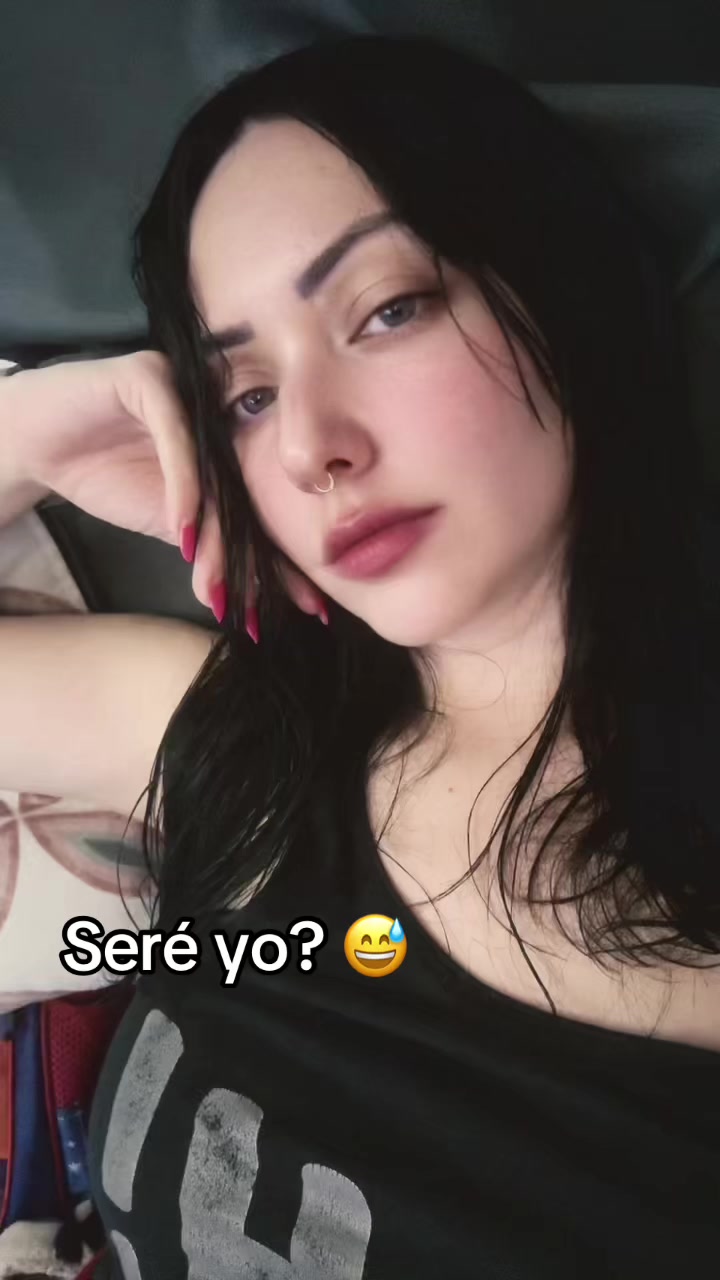 @Nayeli Bringas🖤