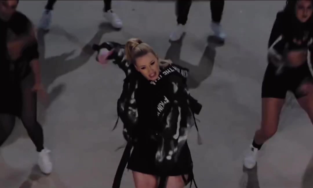 @Iggy Azalea Daily