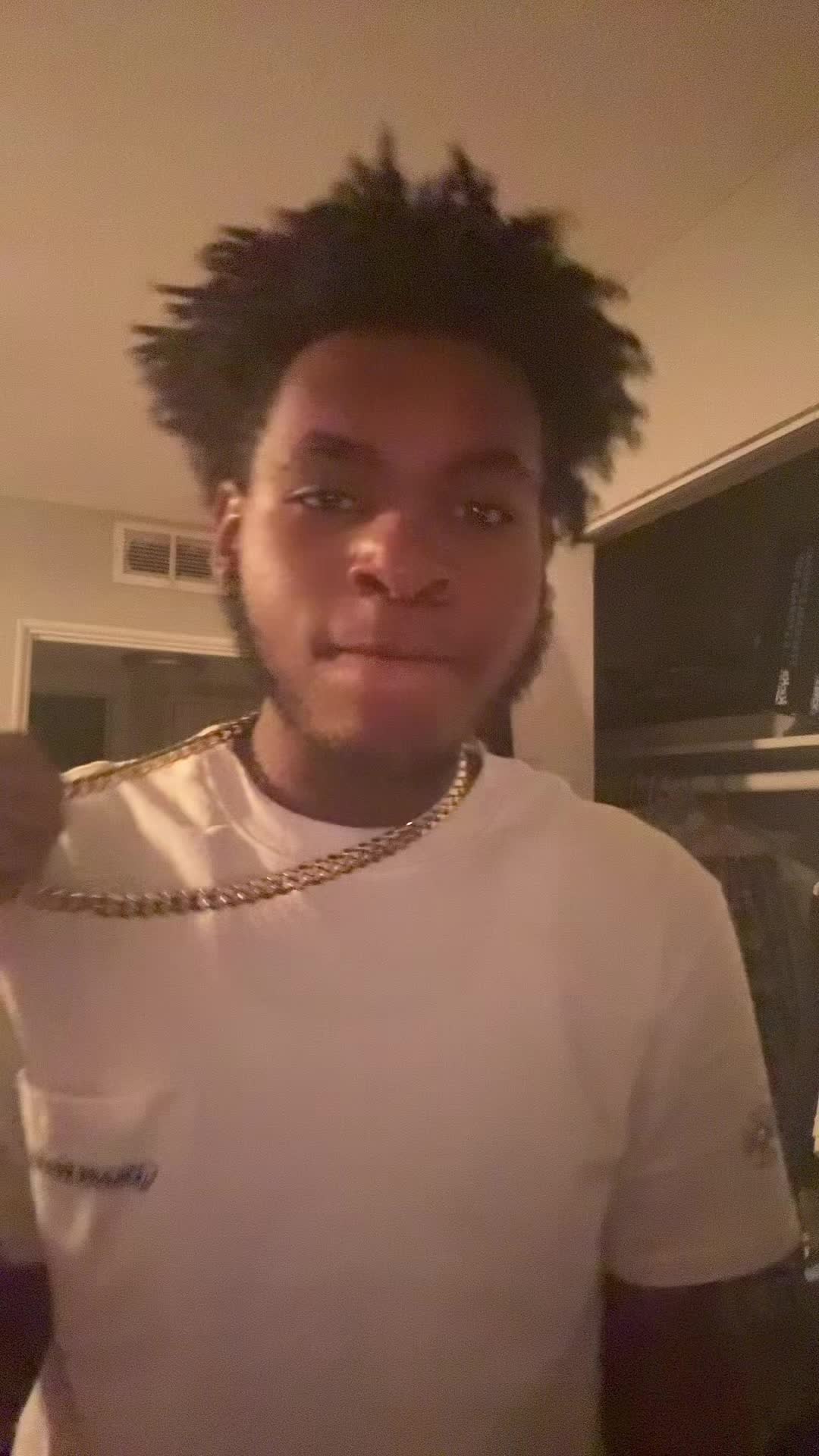 @__noswiper