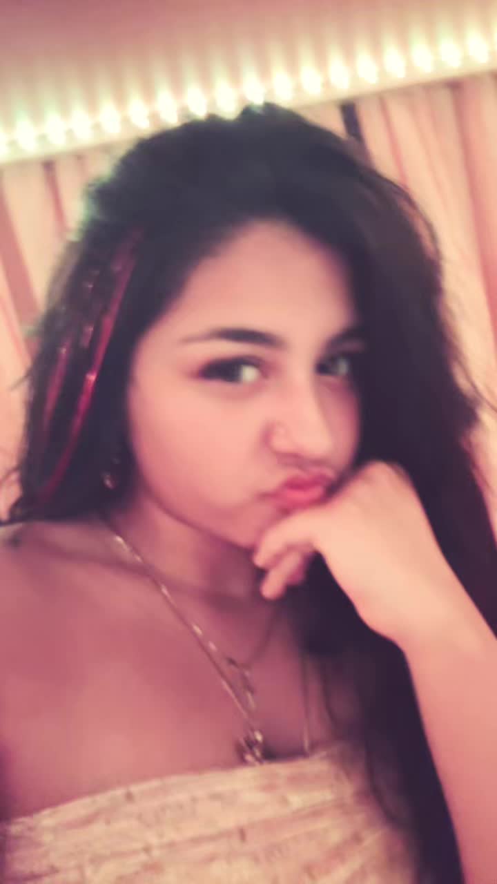 @JujuHoney🍯