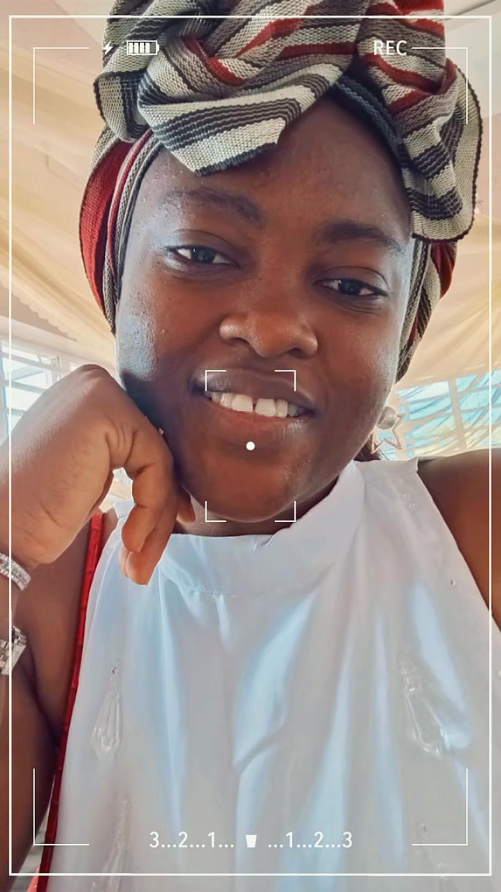 @Odunayo_ 💫