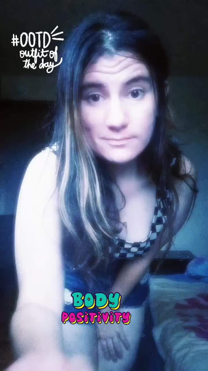 @Cam 🖤