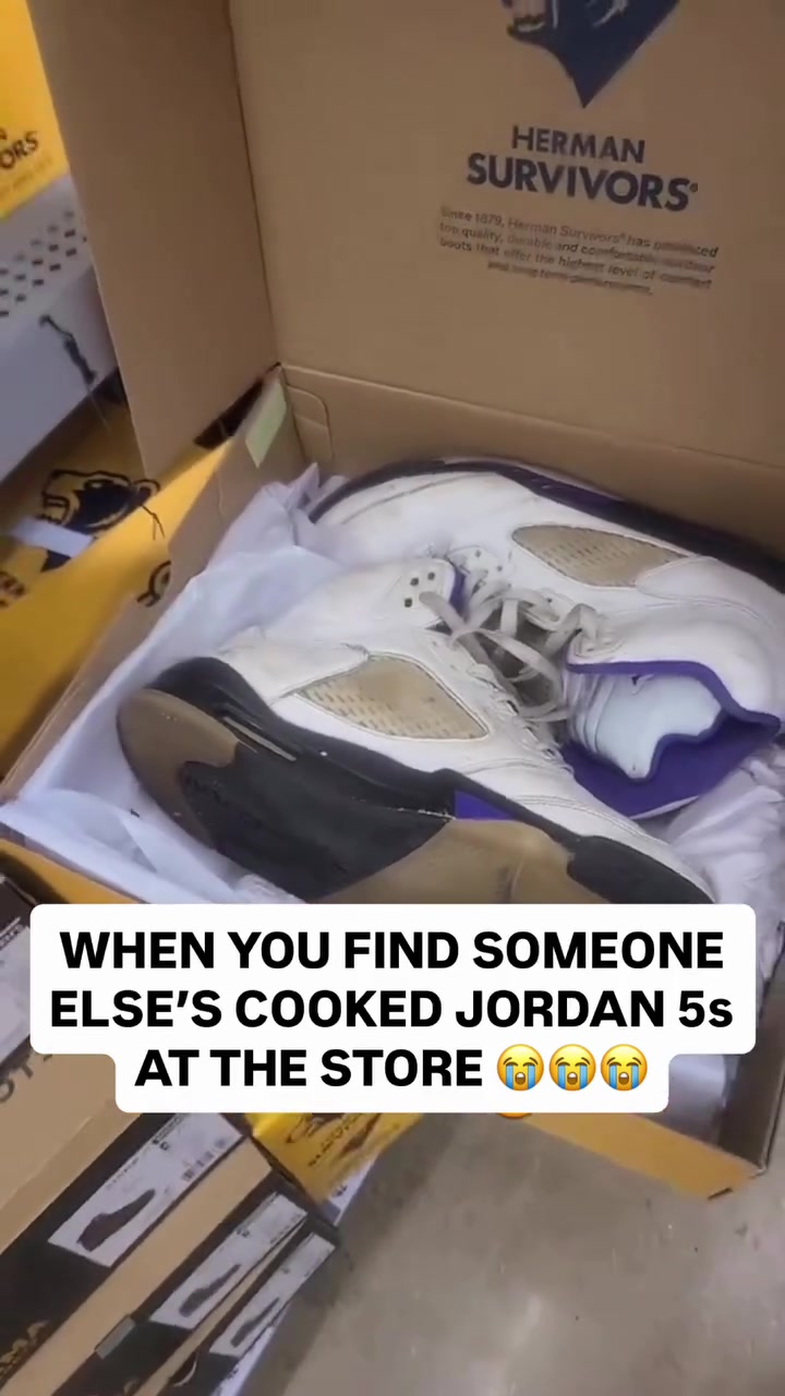 @B/R Kicks